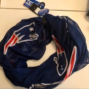 🔥 NWT New England Patriots Logo Infinity Scarf 🔥